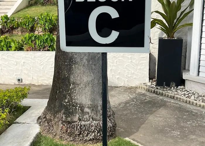 Cci Tourism - 1 Bdr Penthouse Apartment *